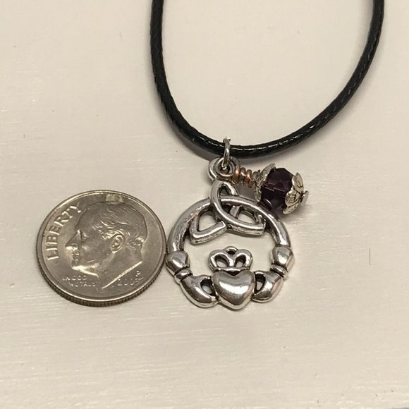 Triquetra Claddagh Charmed Trinity Knot Purple - Picture 6 of 8